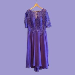 Purple Mother of the Bride NWOT Floral Pattern Sequin Top Dress-Size 14‎
